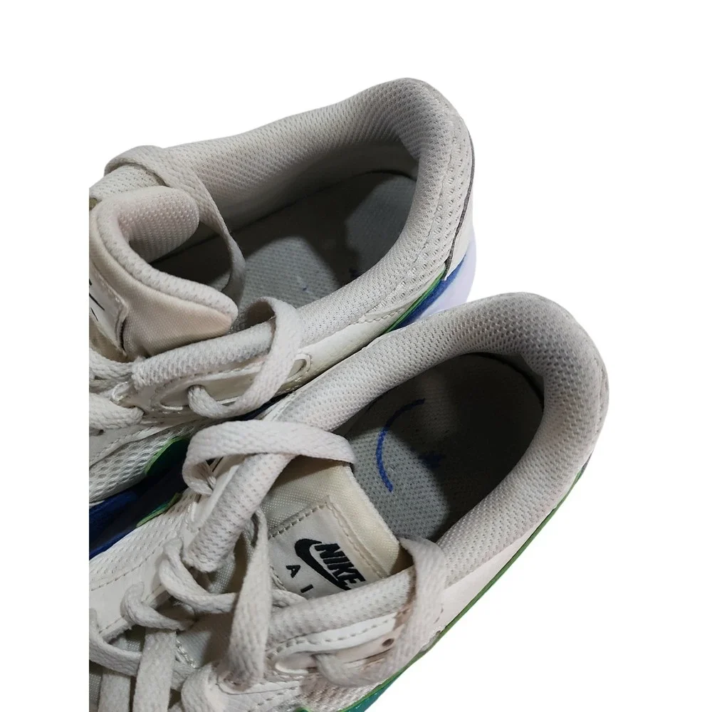 Nike Air Max SC Sneakers Women Size 7 White Blue Green Athletic Retro Streetwear